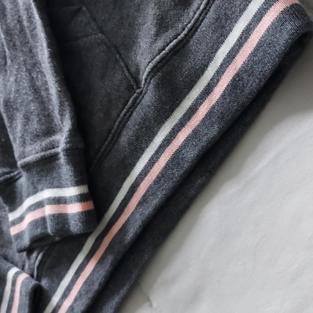 Nike EUC Gray and pink lightweight sweatshirt 💕 size Medium - Picture 4 of 11